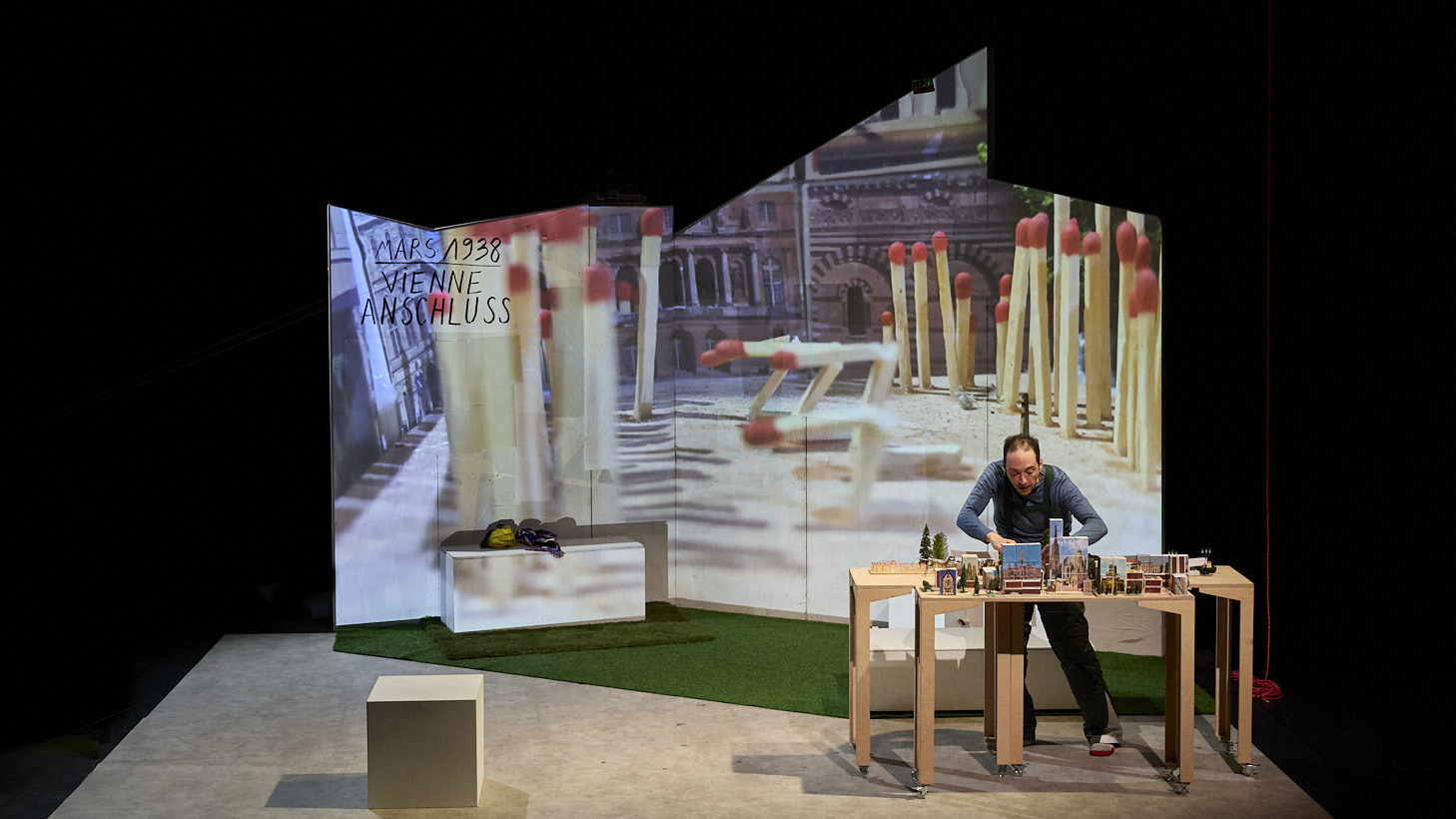 Une Histoire autrichienne de la compagnie Les Maladroits