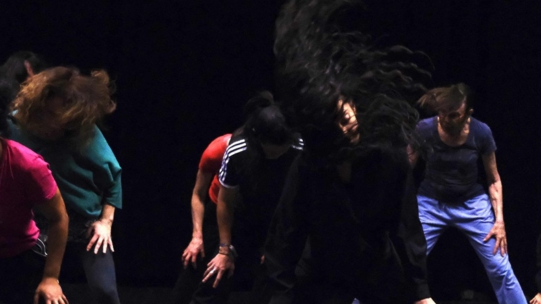 Border Dance de Taoufiq Izeddiou © Mohammed Iamqayssi