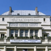 Facade du Théâtre Hebertot