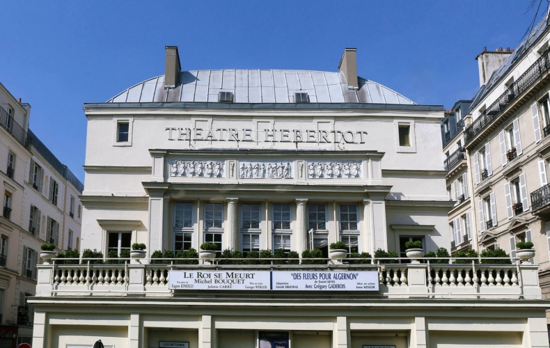 Facade du Théâtre Hebertot