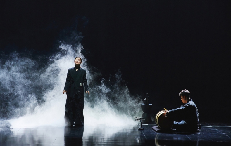 Lee Jaram dans Neige, neige, neige © LG Arts Center, Studio AL