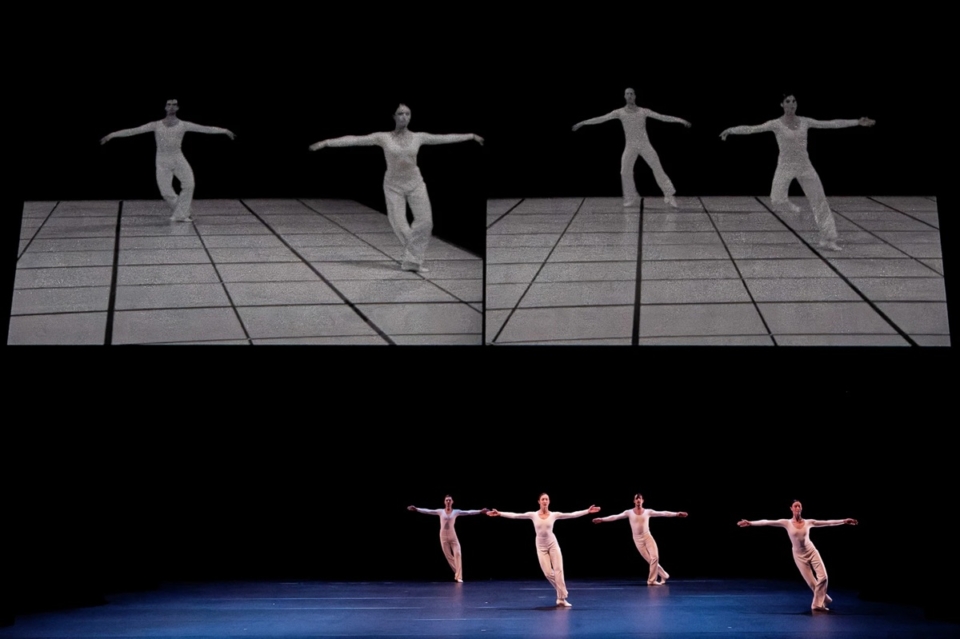 Dance de Lucinda Childs photo Agathe Poupeney