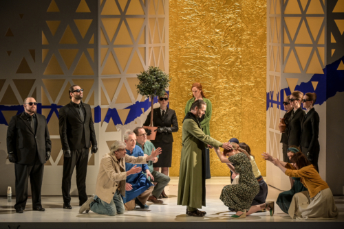 Florent Siaud met en scène L'Enlèvement au sérail de Mozart sous la direction de Laurence Equilbey