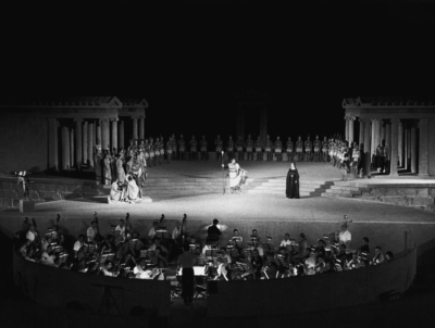 MEDEA en 1961 photo Greek National Opera Archive