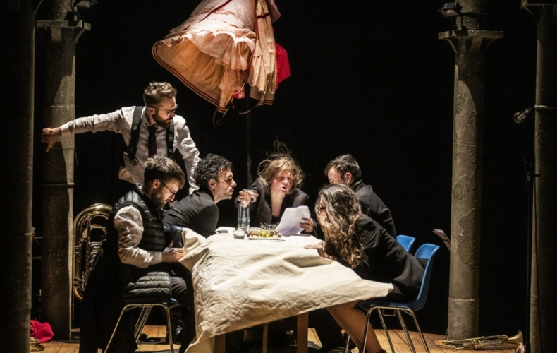 Fanfare, tout a une fin sauf la saucisse qui en a deux, un projet de Anne-Lise Heimburger photo Jean-Louis Fernandez
