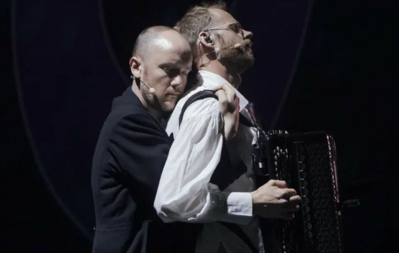 The Alonetimes de Jennifer Walshe et Philip Venables © Cyril Marcilhacy Lumento