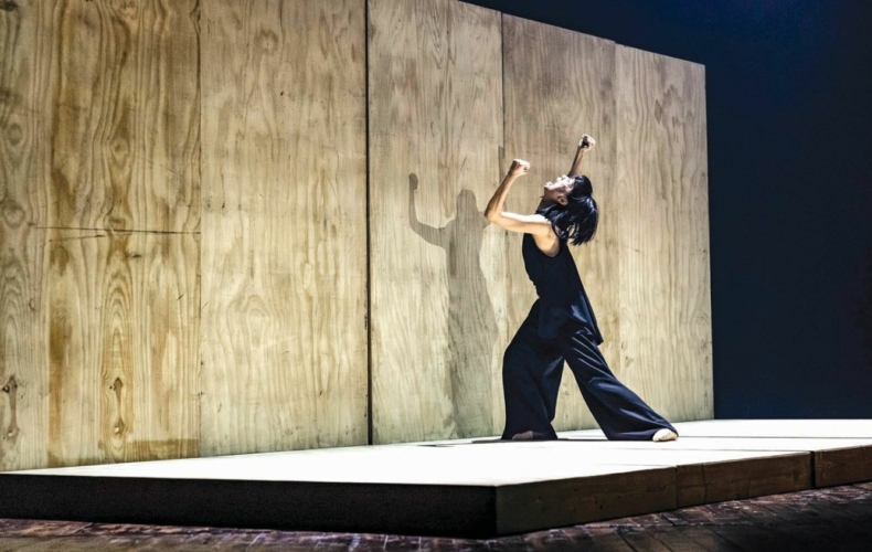 Antigone d'Alan Lucien Øyen © Mats Bäcker