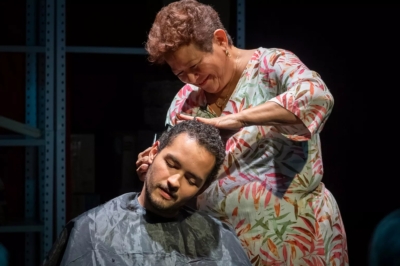 Josefina Orlaineta & Anacarsis Ramos dans mi madre y el dinero photo Gabriel Morales
