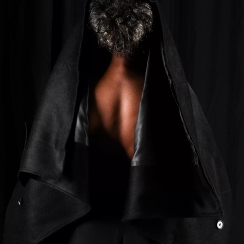 Drill Baby Drill de Khouloud Yassine photo Greg Demarque