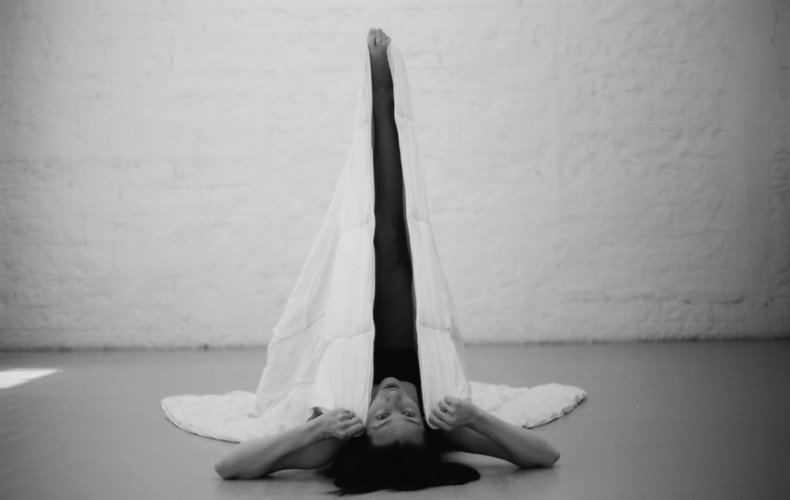 Helena de Laurens dans Le saut du lit © Sophie Bonnet-Pourpet