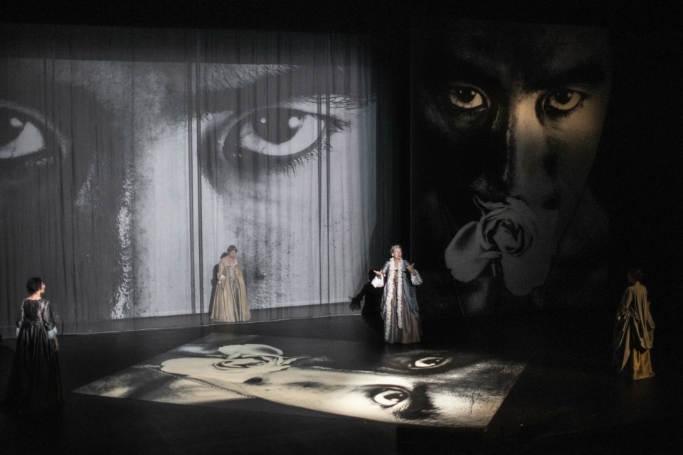 Madame de Sade de Yukio Mishima mise en scène Stanislas Nordey Photo Jean-Louis Fernandez